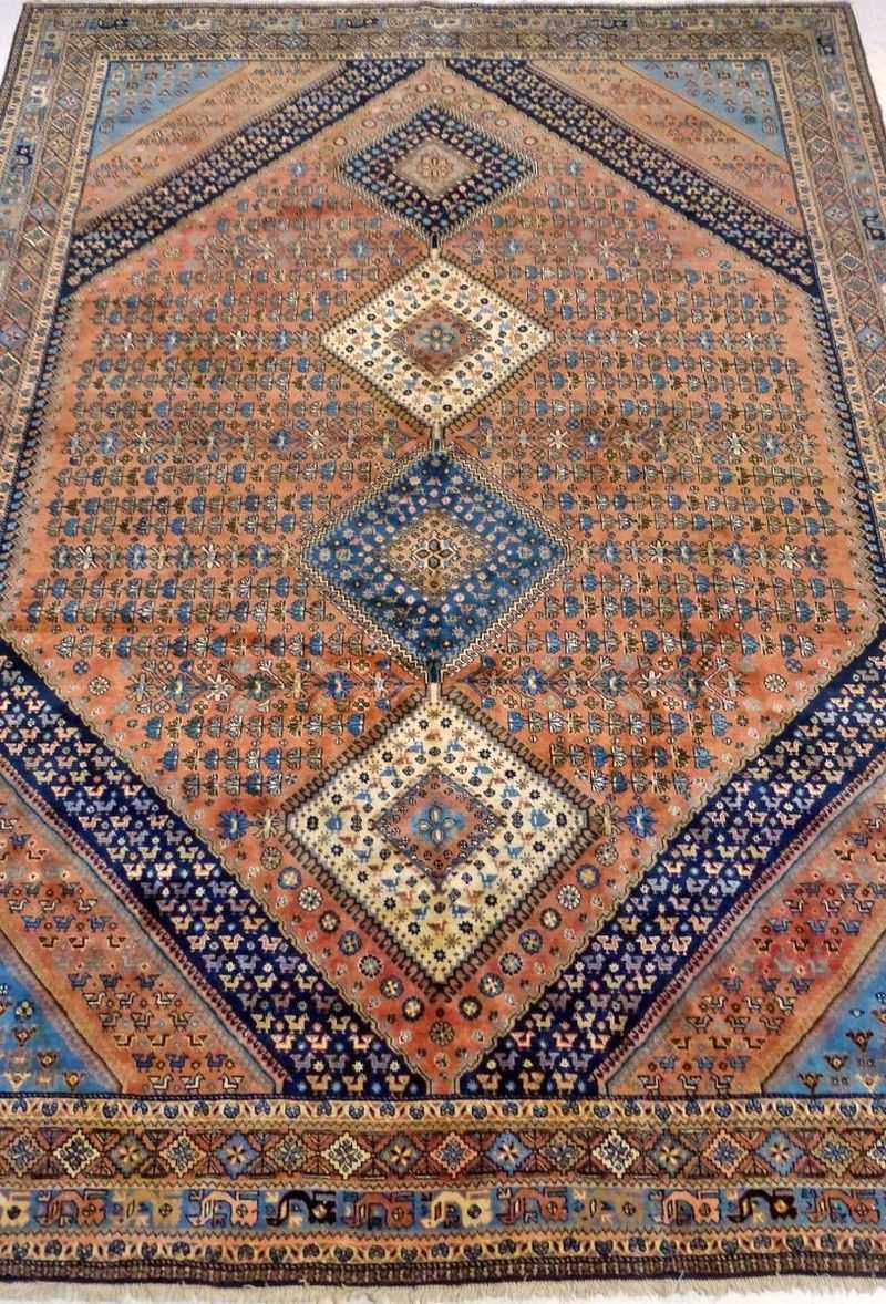 Artisan handwoven rugs