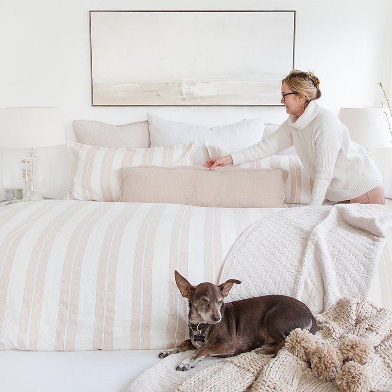 Coordinated pet bed linens