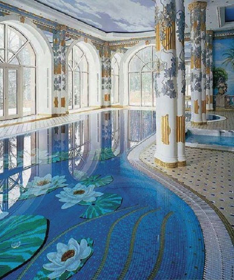 Tiled Mosaic Pool