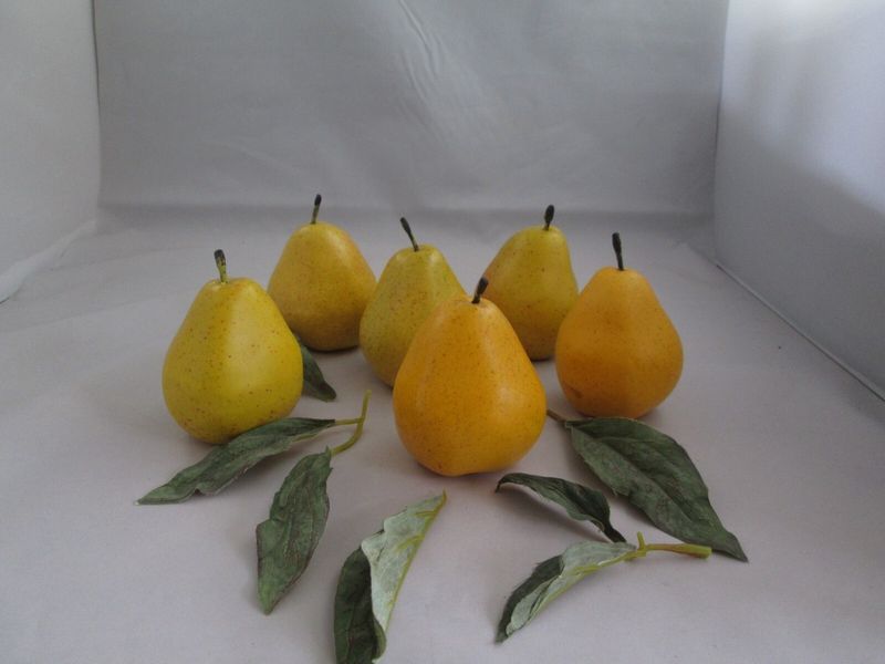 Fake Fruit Centerpieces