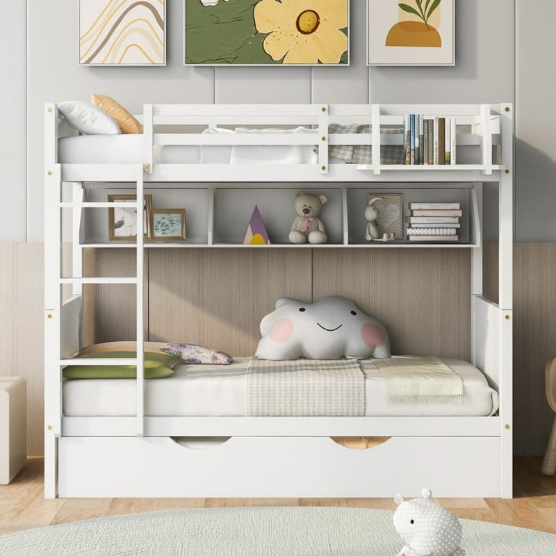 Bunk Bed With Built-In Bookshelf