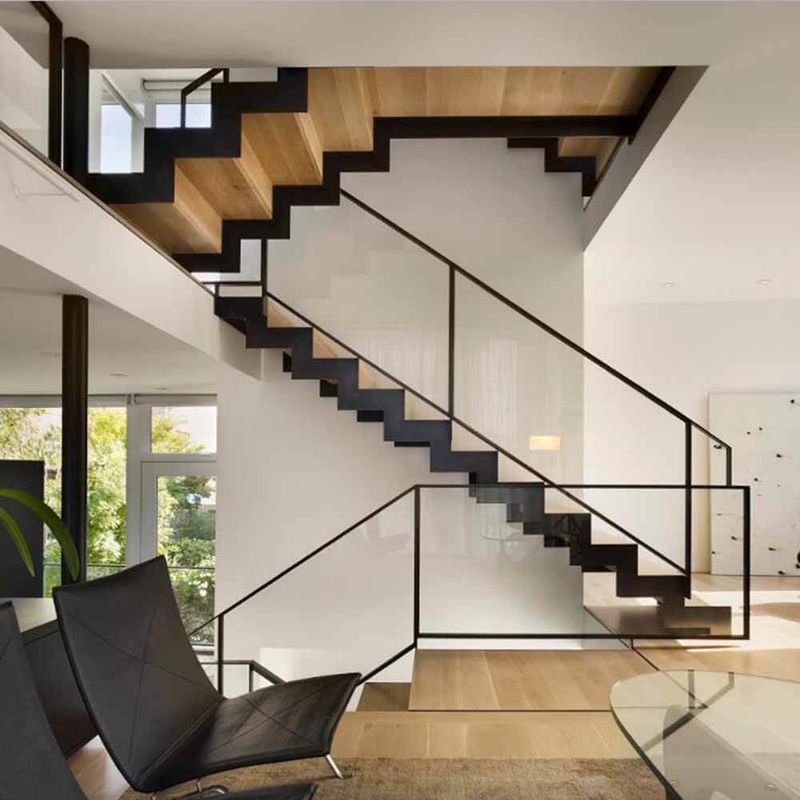 Zigzag Staircases With Landing Areas