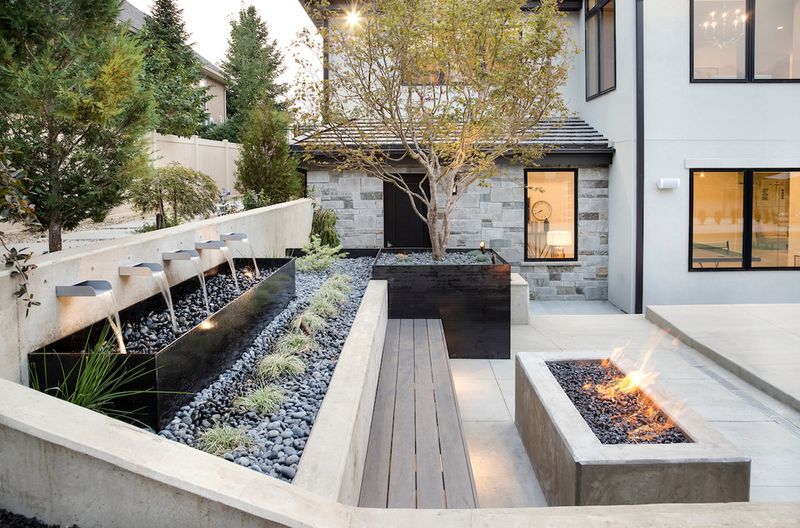 Retaining Wall With Built-in Features