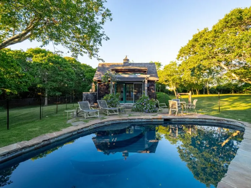 Guest Cottage And Pool