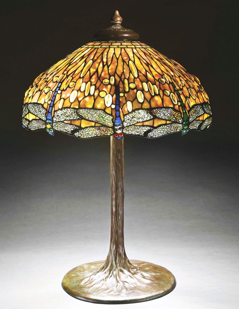 Tiffany-style stained glass lamp