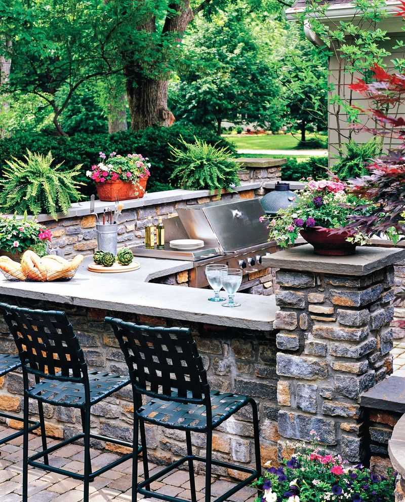 Extends Kitchen Outdoors