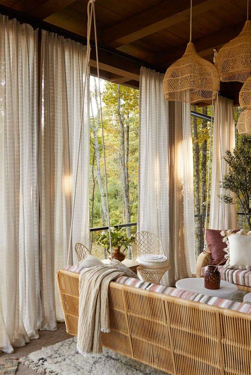 Covering Windows With Heavy Treatments