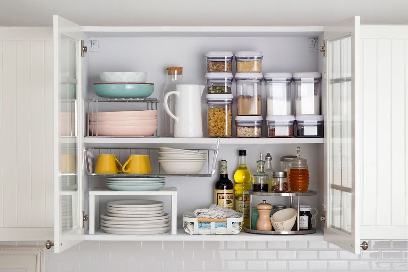 Organize Kitchen Cabinets