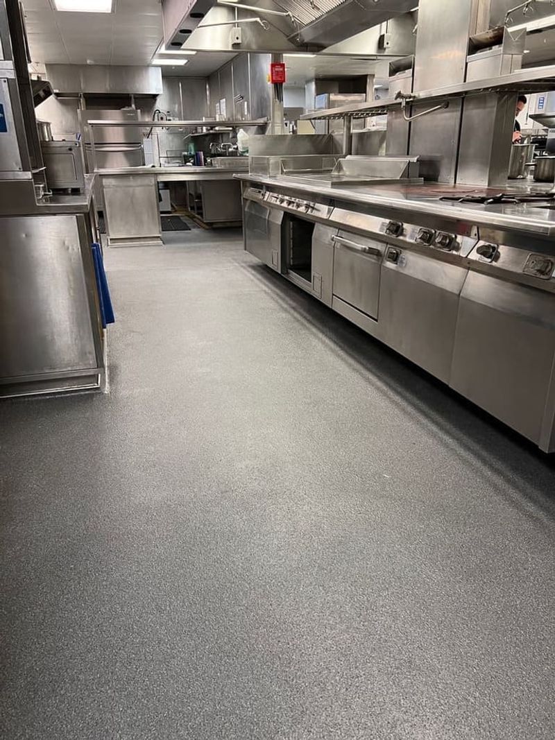 Using Slippery Floor Materials