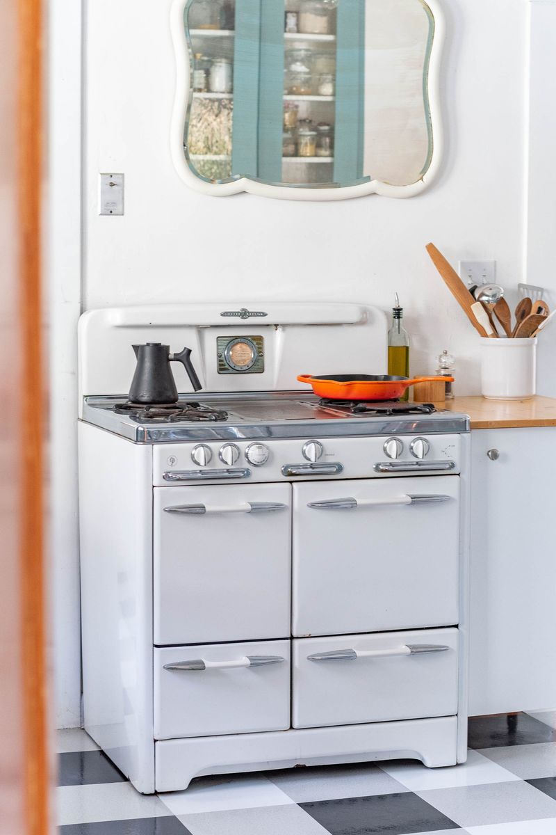 Vintage Stove