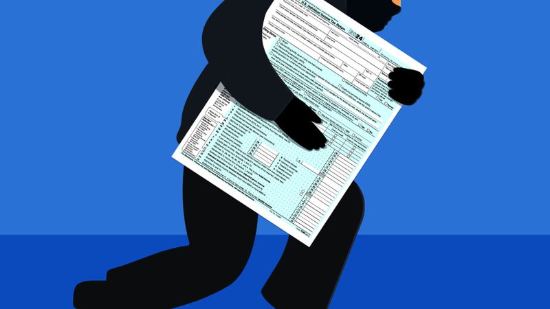 Identity Theft Through Open Houses