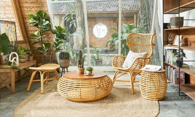 Wicker And Rattan Furniture Pieces