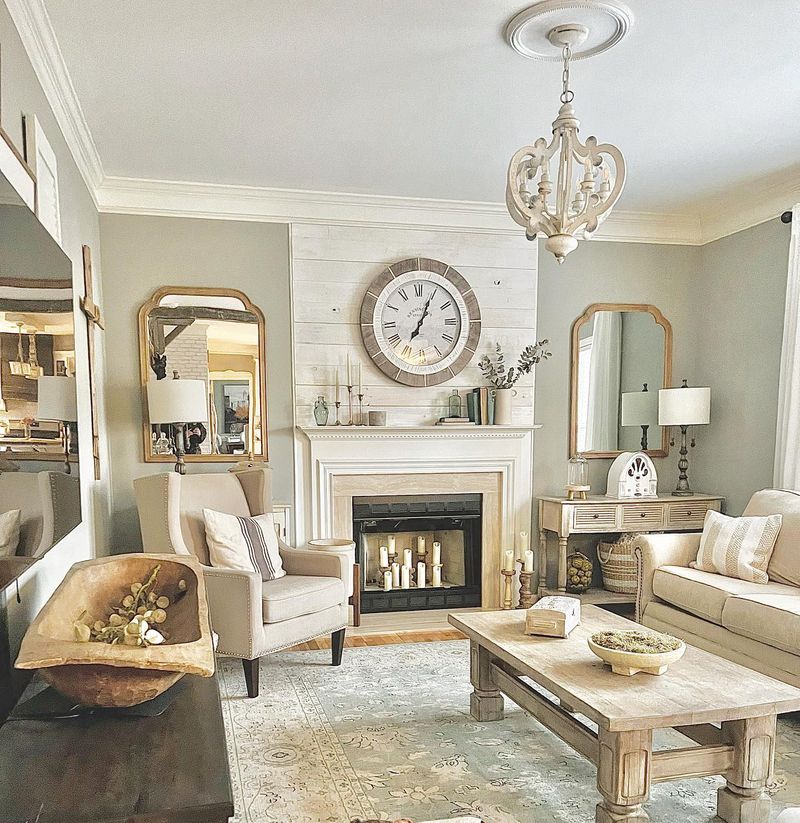 Champagne Toast Neutral