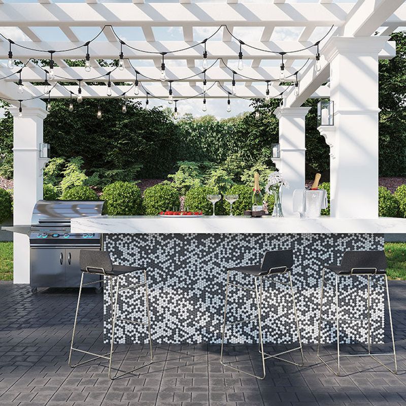 Art Deco Glamour With Geometric Patterns