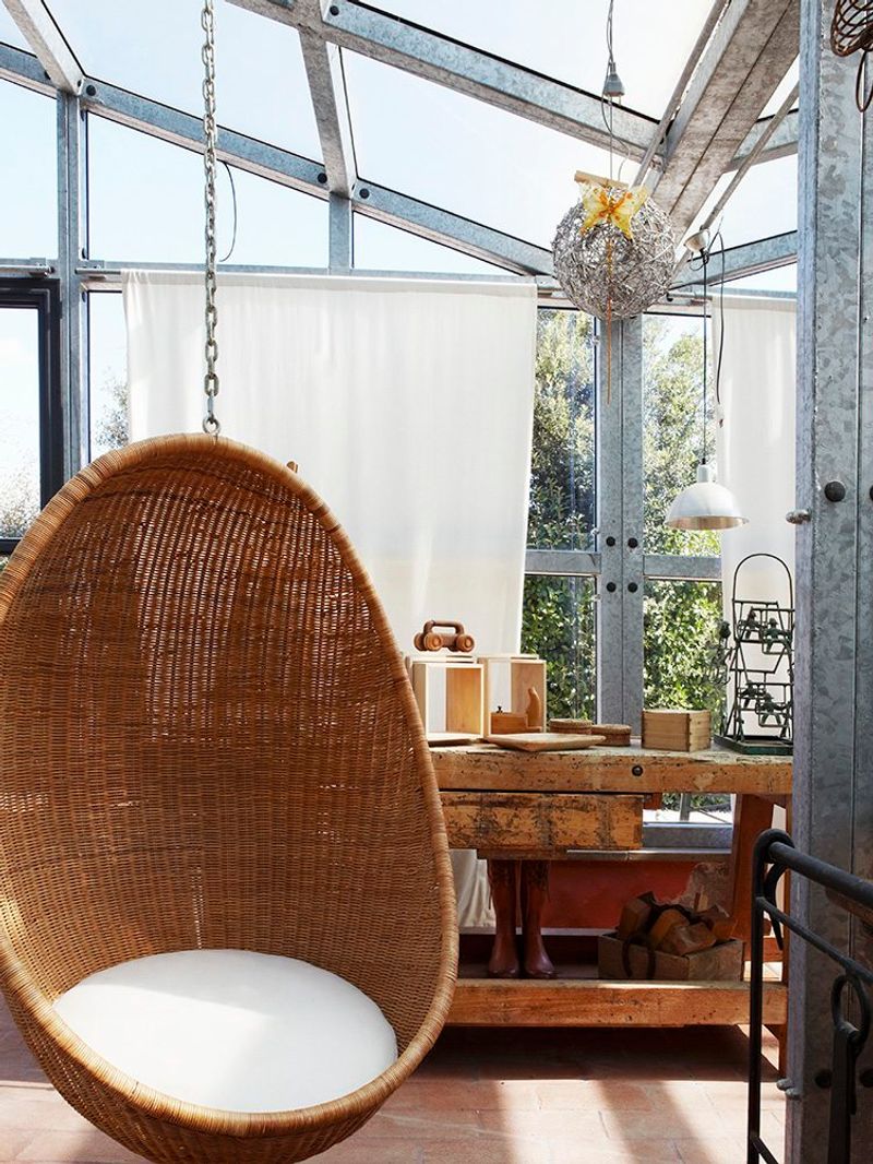 Egg Chairs