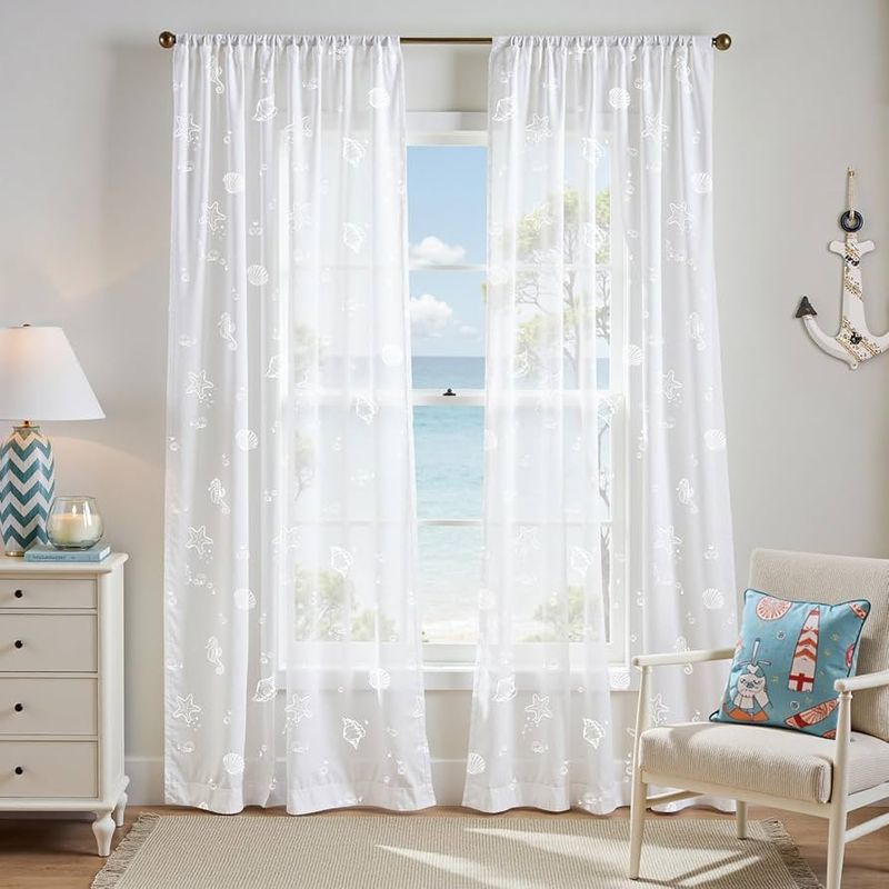 Airy Window Treatments Let Sunshine Flow
