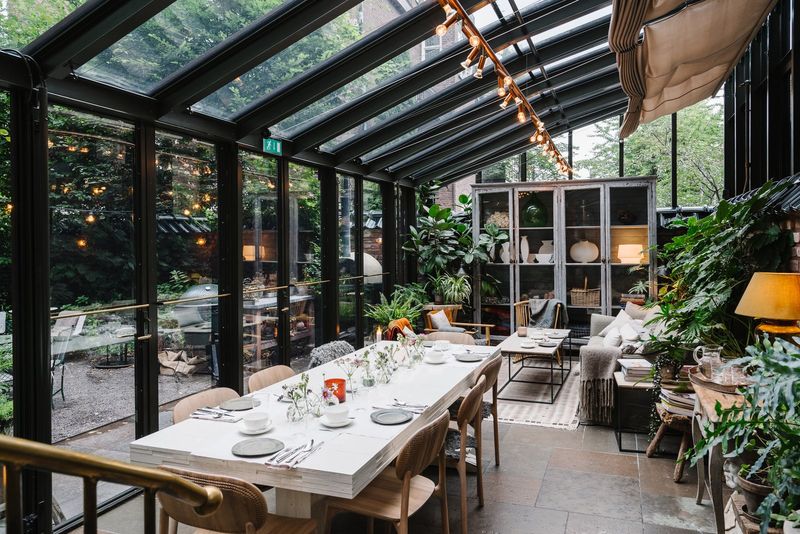 Breakfast Sunroom