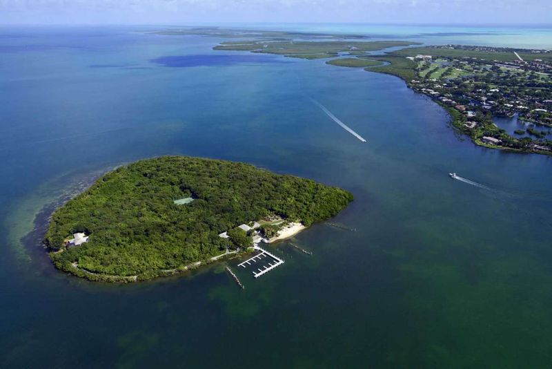 Pumpkin Key's Hurricane Magnet