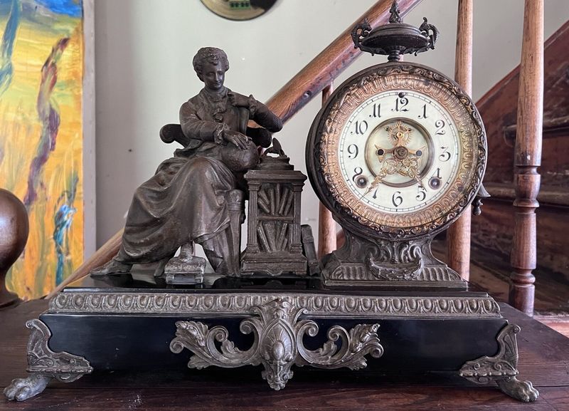 Art Deco mantle clock
