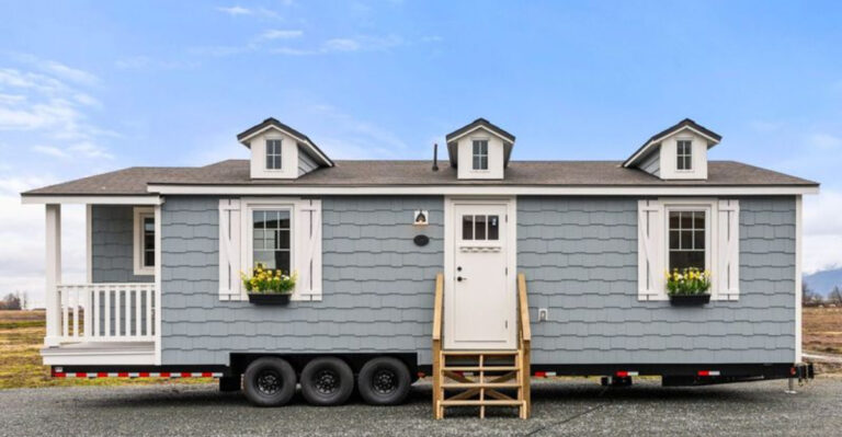 Step Inside An Apartment-Sized Tiny Home With Big Classic American Vibes