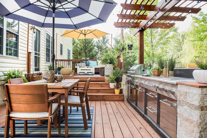Outdoor Kitchen Station