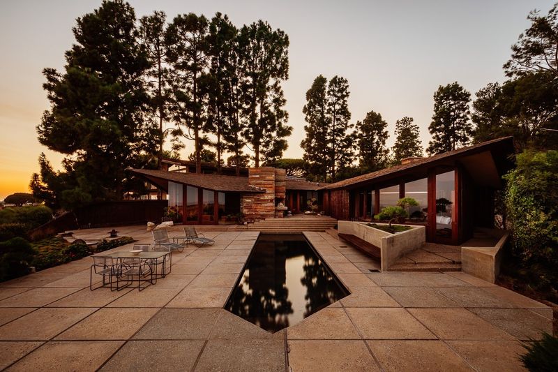 Frank Lloyd Wright Protégé House (Pomona Valley)