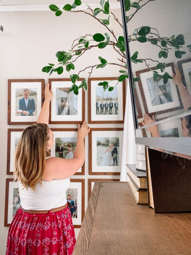 Straighten Wall Art and Frames