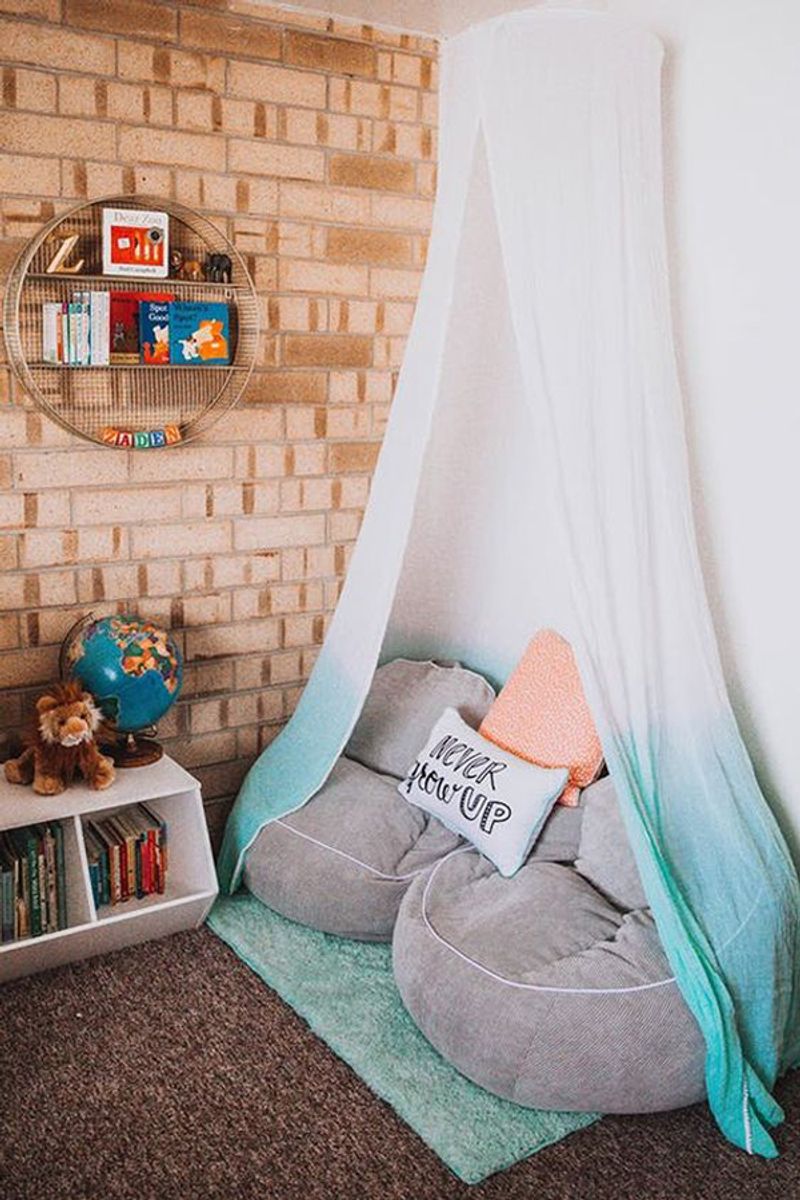Reading Nook With Canopy