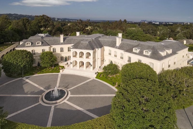 The Spelling Manor