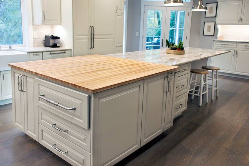 Island Oasis With Butcher Block