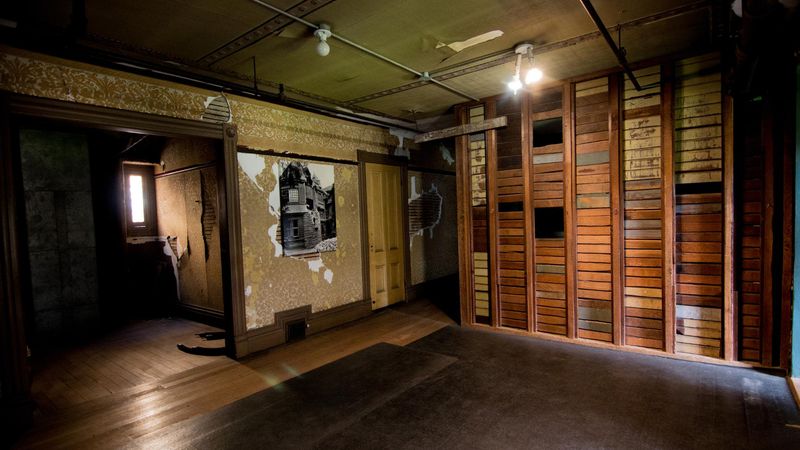 The Winchester Mystery House (Overbuilt, Unsafe)