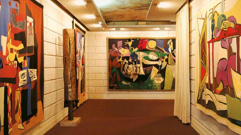 Underground Art Gallery