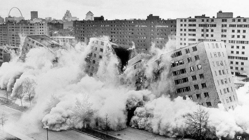 The Pruitt-Igoe Housing Complex – Symbol of Failed Urban Planning