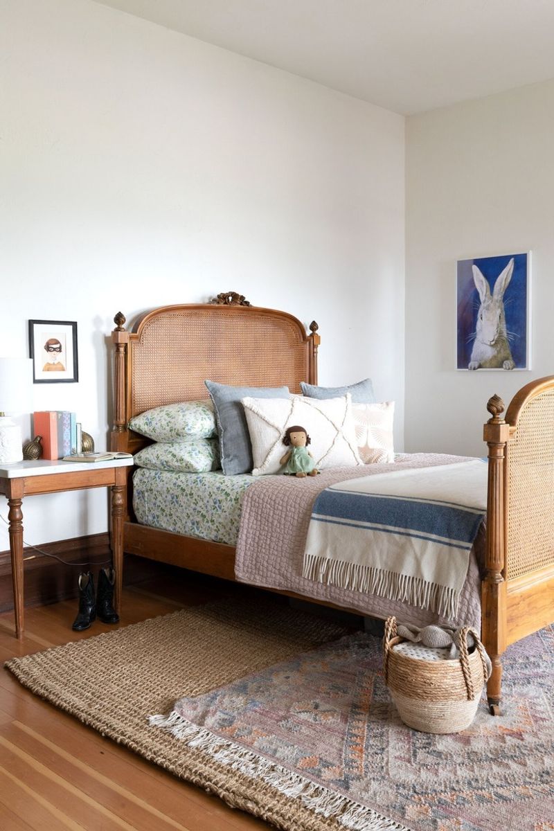 Neglected Walls And Trim
