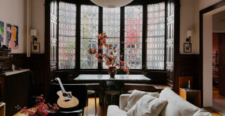 This 850-Square-Foot Brooklyn Heights Apartment Is the Epitome Of Romance