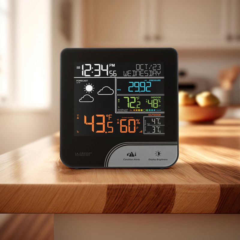 Clocks That Display Weather And Smart Notifications