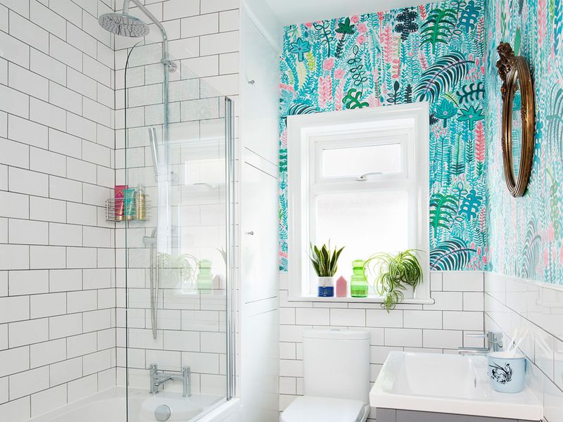 Wallpapered Bathrooms