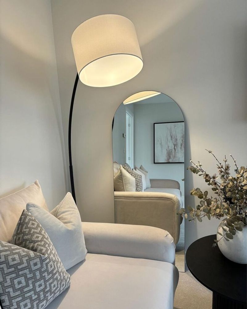 Strategic Mirror Placement Magic