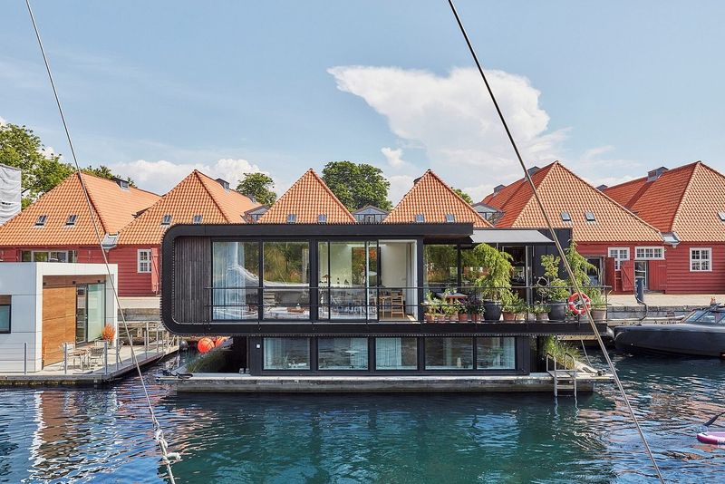 Floating Homes and Houseboats