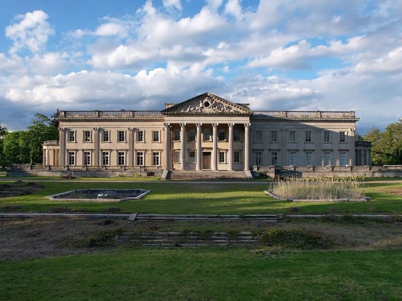 Lynnewood Hall – Elkins Park, Pennsylvania