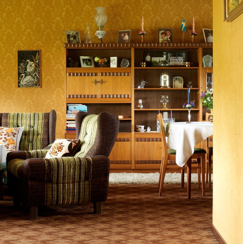 Retro 70s Groove Lounge