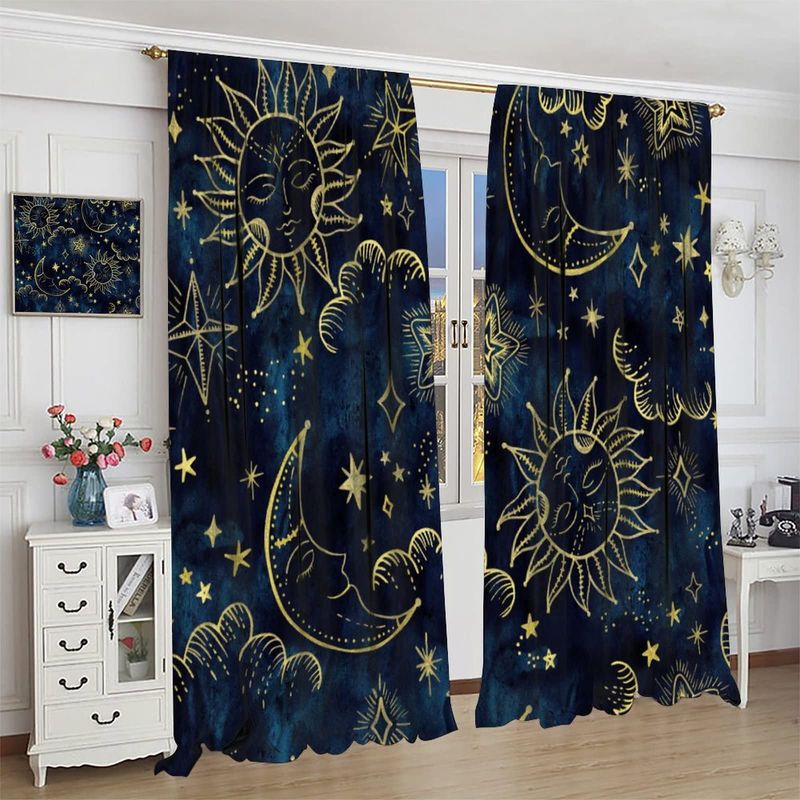Layer patterned curtains or blinds