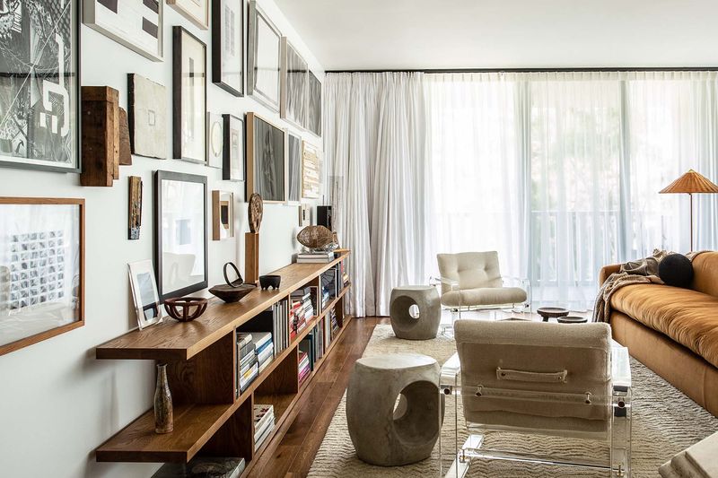 Creating Gallery Walls With Random Spacing