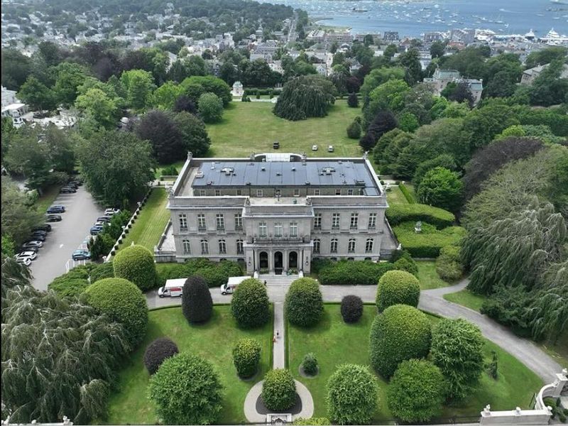 The Elms: A Summer Retreat in Newport