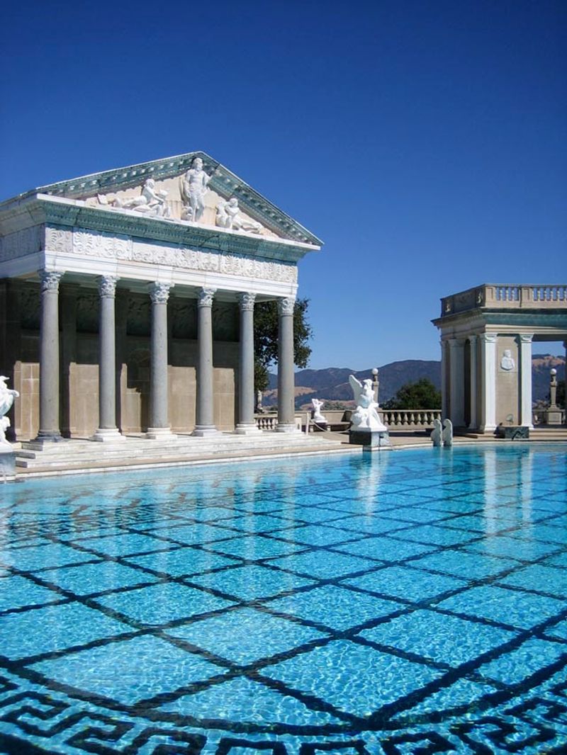 Hearst Castle: A Newspaper Tycoon's Fantasy