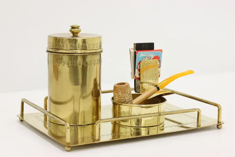 Art Deco Ashtrays And Smoking Accessories