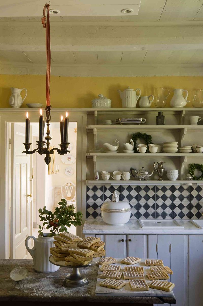 Buttermilk Yellow