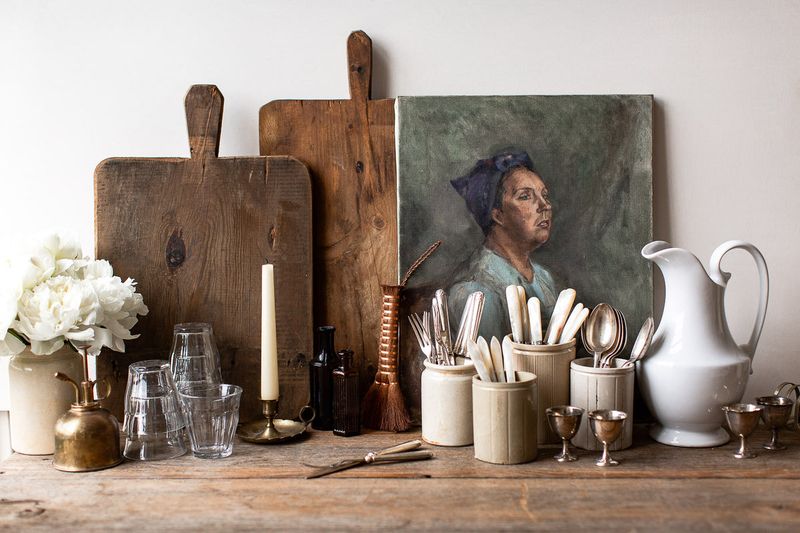 Mass-Produced Oil Paintings