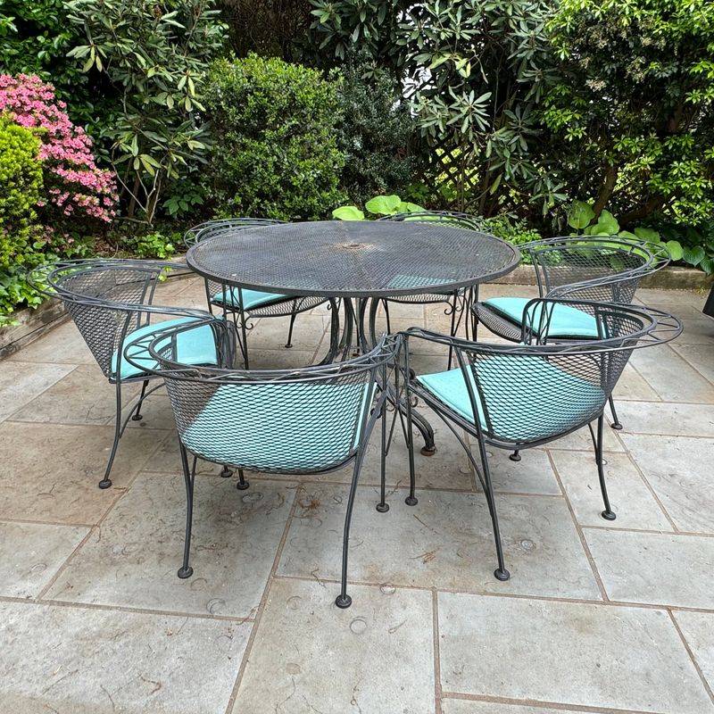 Wrought Iron Garden Furniture Pieces