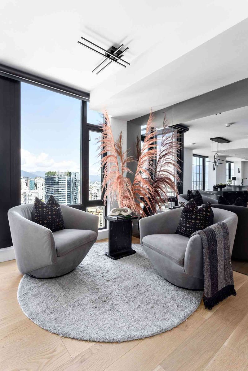 Round Area Rug